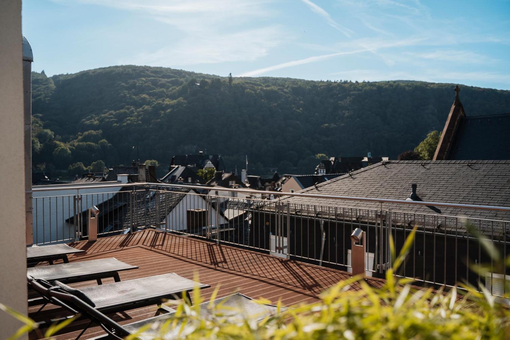 Akzent Hotel Berg'S Alte Bauernschaenke- Wellness Und Wein Ruedesheim am Rhein Ngoại thất bức ảnh