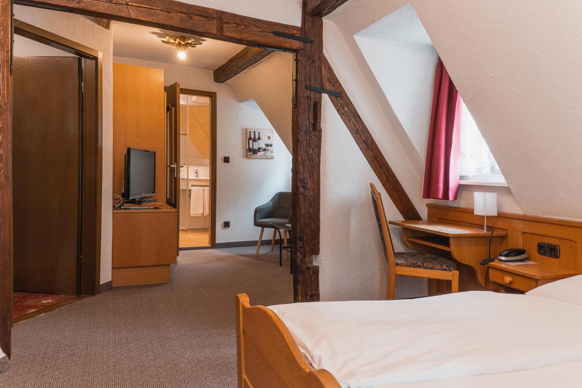 Akzent Hotel Berg'S Alte Bauernschaenke- Wellness Und Wein Ruedesheim am Rhein Ngoại thất bức ảnh